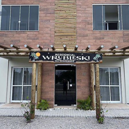 Residencial Wrubleski Sc Pinheira Bagian luar foto